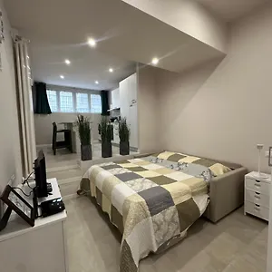 https://monolocale-piazza-gambara-m1.italymilanhotels.net